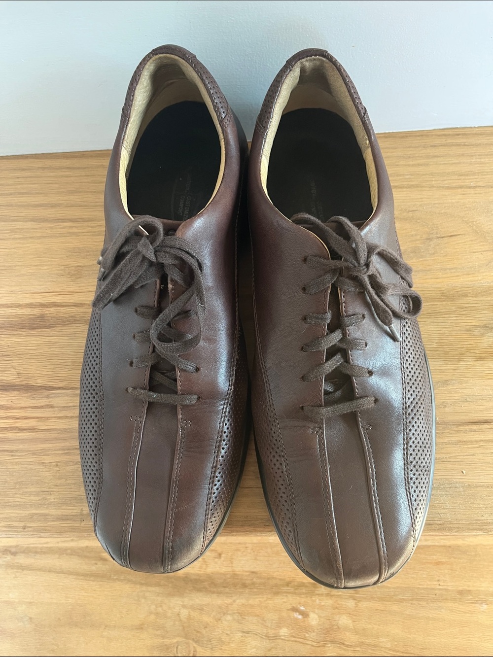 Aetrex Men's Dark Brown Leather Lace-Up Derby Sneakers